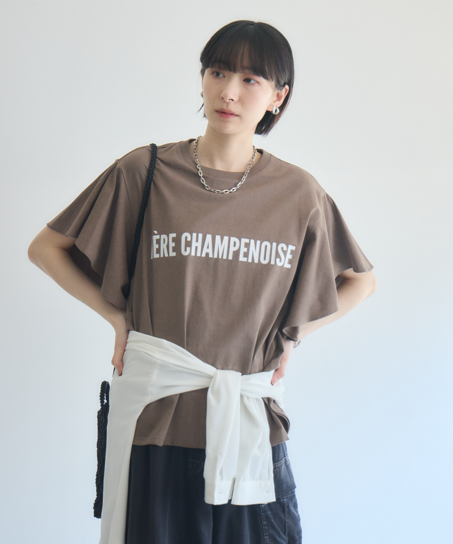残りわずか】cloche ラッフルスリーブプリントTシャツ | IKG crossing