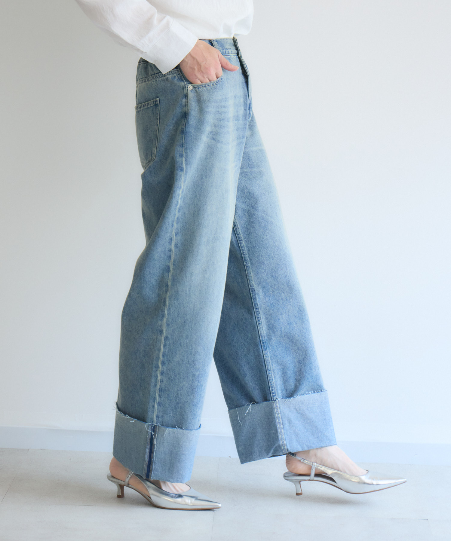 CYAN ロールアップストレートデニムパンツ | IKG crossing