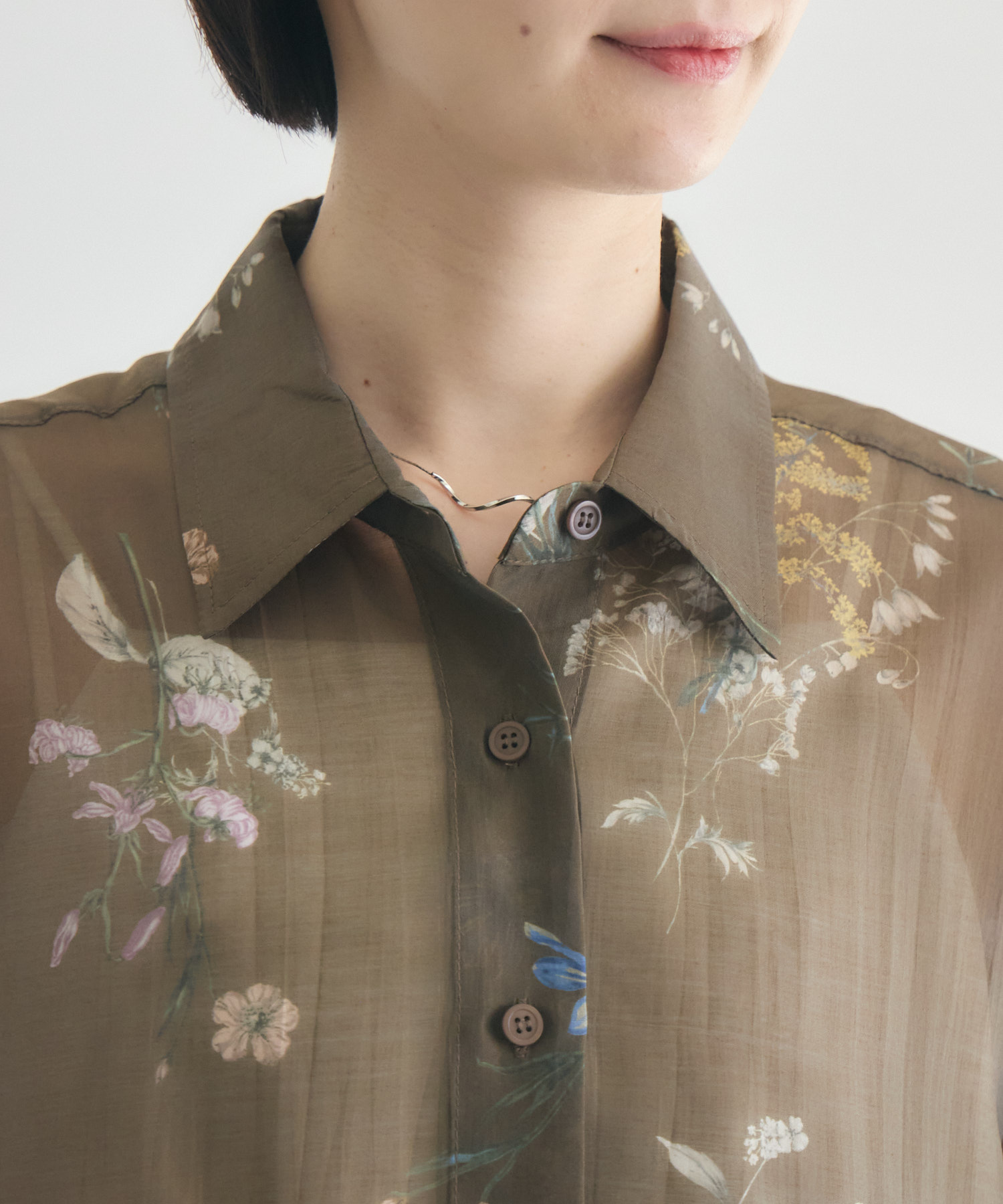 ✨26ss✨TRANOI トラノイ ヴィンテージフラワーシャツ ベージュ TRANOI. ヴィンテージフラワーシャツ | IKG crossing