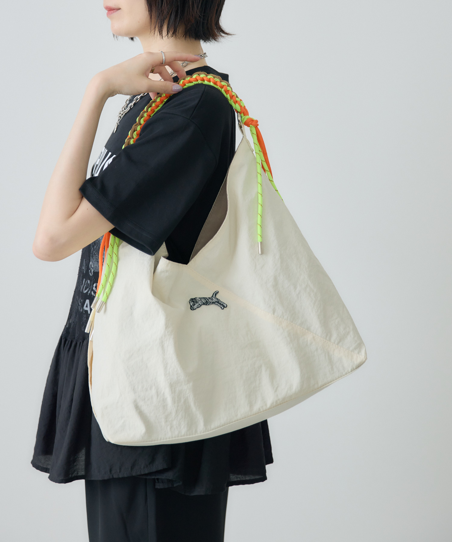 TRANOI. コードショルダーBAG | IKG crossing