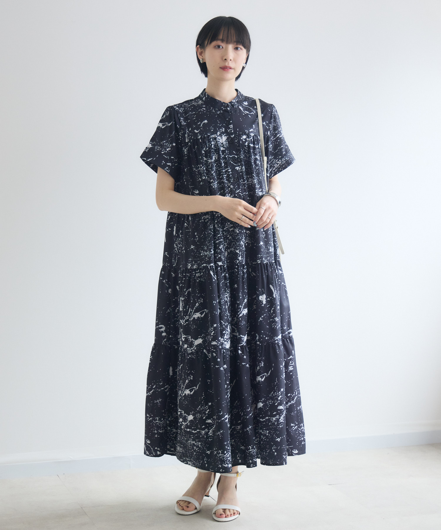 流石に最終値下げ‼️極美品❗️AKRIS 半袖ワンピース 半袖ティアードプリントワンピース | IKG crossing