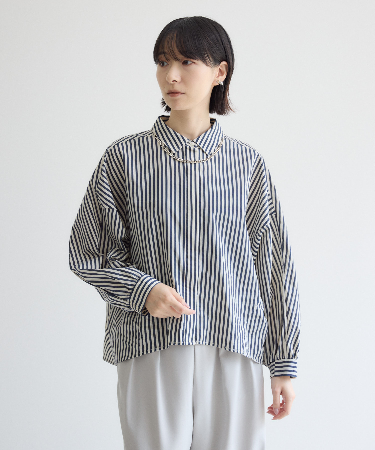 新品 SOFTHYPHEN RIBBED COLLAR リブ ストライプ シャツ Dignite Collier ドルマンギャザーストライプシャツ | IKG crossing