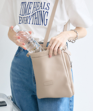 2way✨人気✨KATHARINE ROSS✨ショルダーバッグ✨ペイント✨手提げ バッグ」のアイテム | IKG crossing