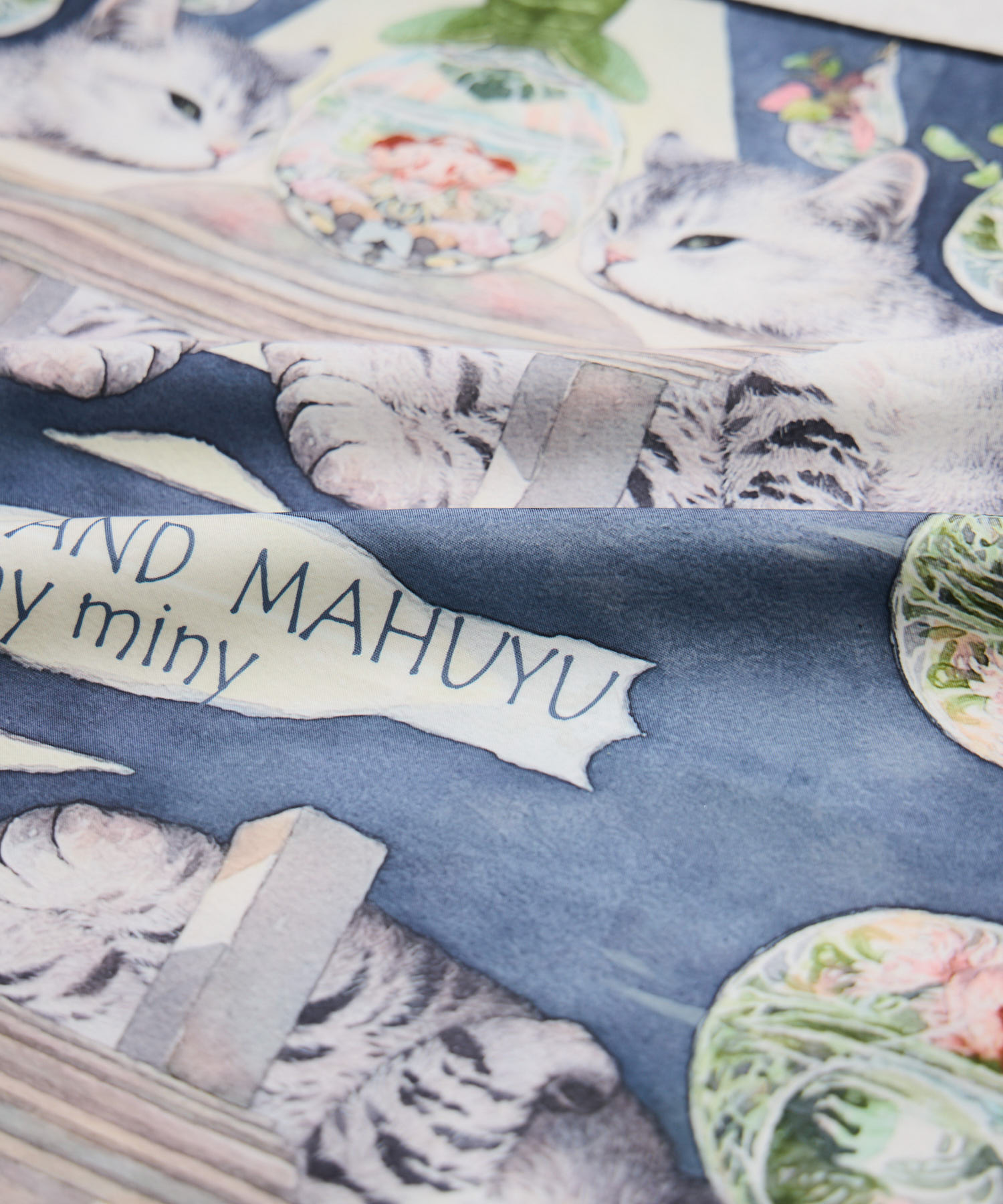 分かち合う日々』スカーフ / meeny miny | IKG crossing