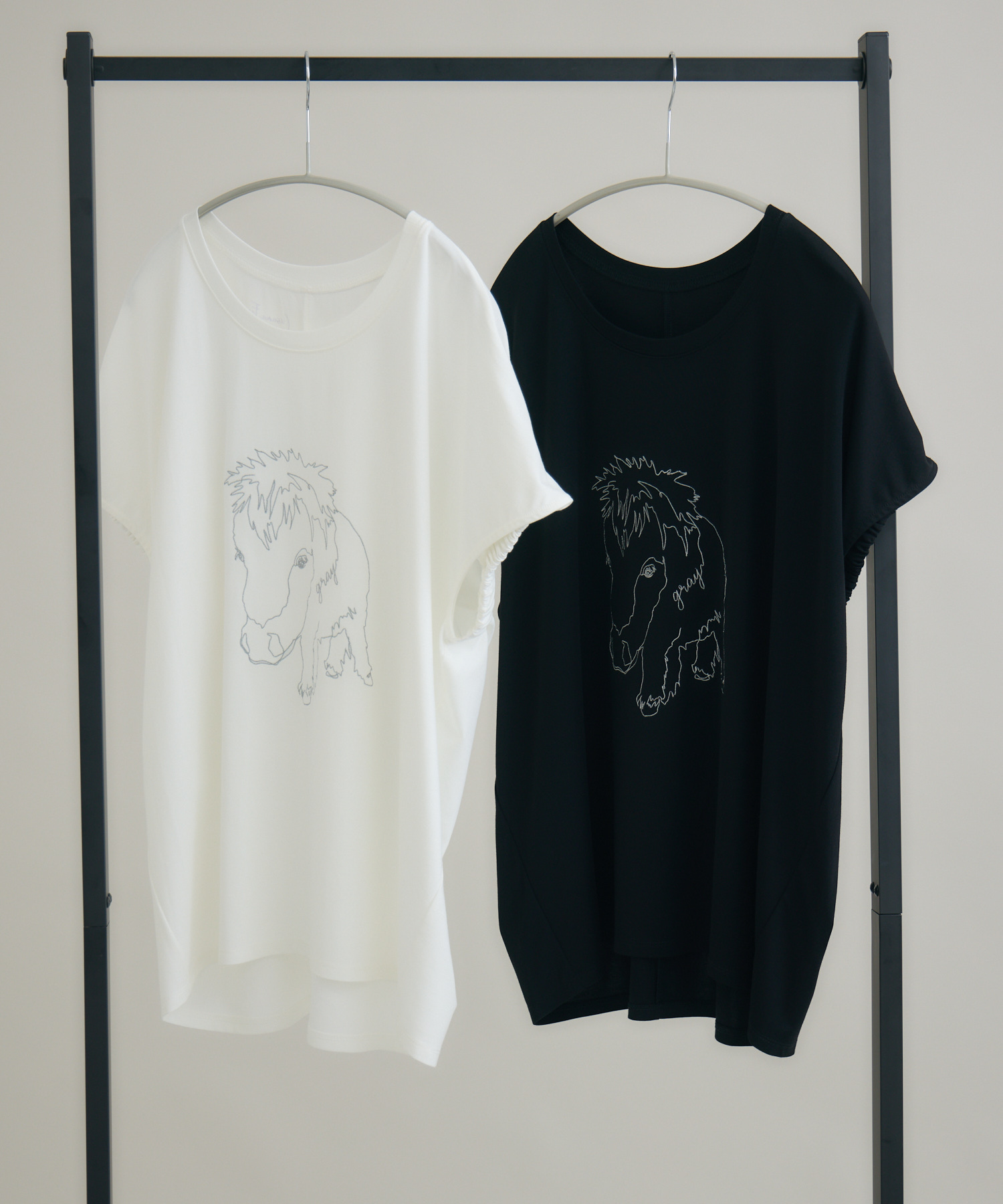 おひさま牧場】「グレイ」刺繍Tシャツ / meeny miny | IKG crossing
